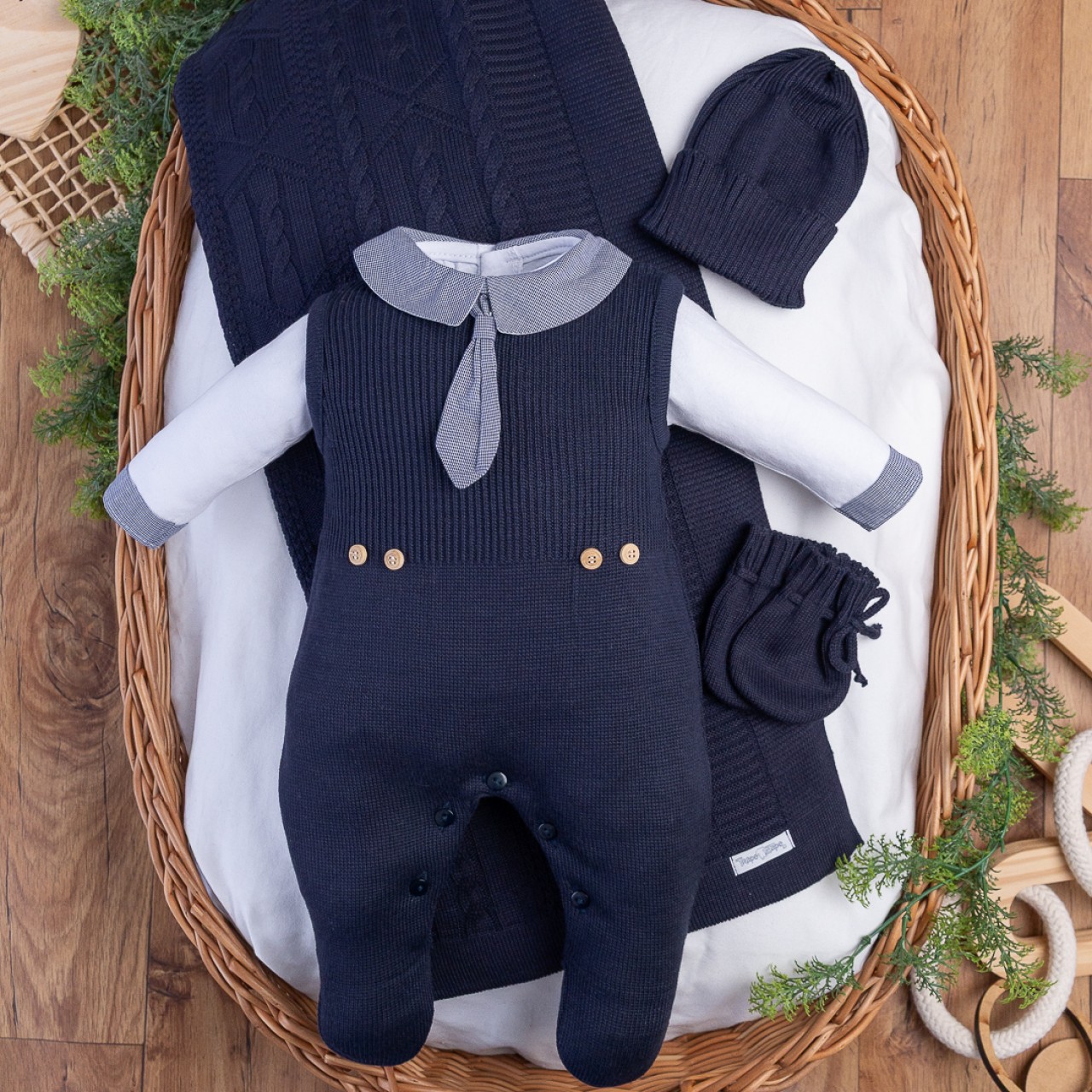   Saída de Maternidade Gravatinha - Azul Marinho Manta Luxo 